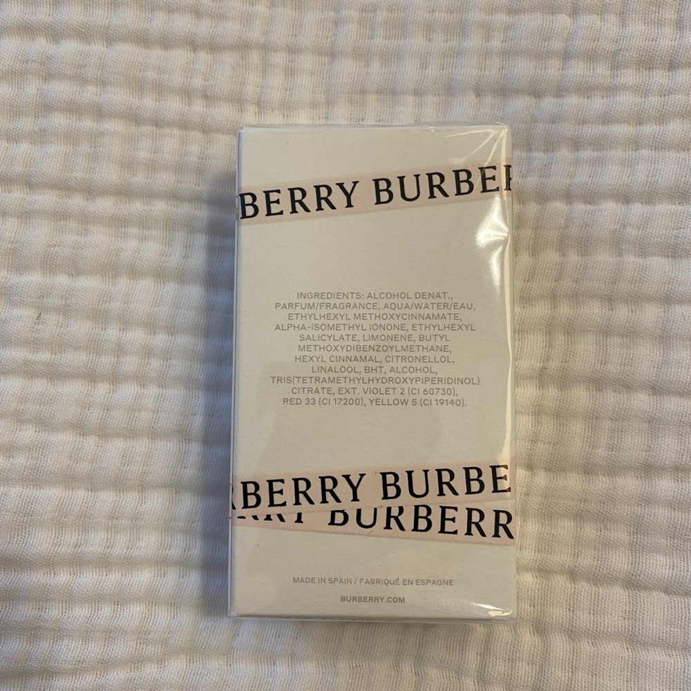 Burberry Her Eau de Parfum 30ml - Picture 2 of 3